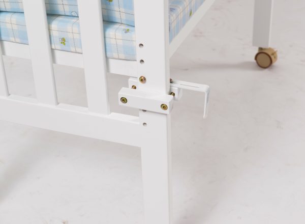 DSC_6294 Adjustable Wooden Bedside Baby Crib with Wheels